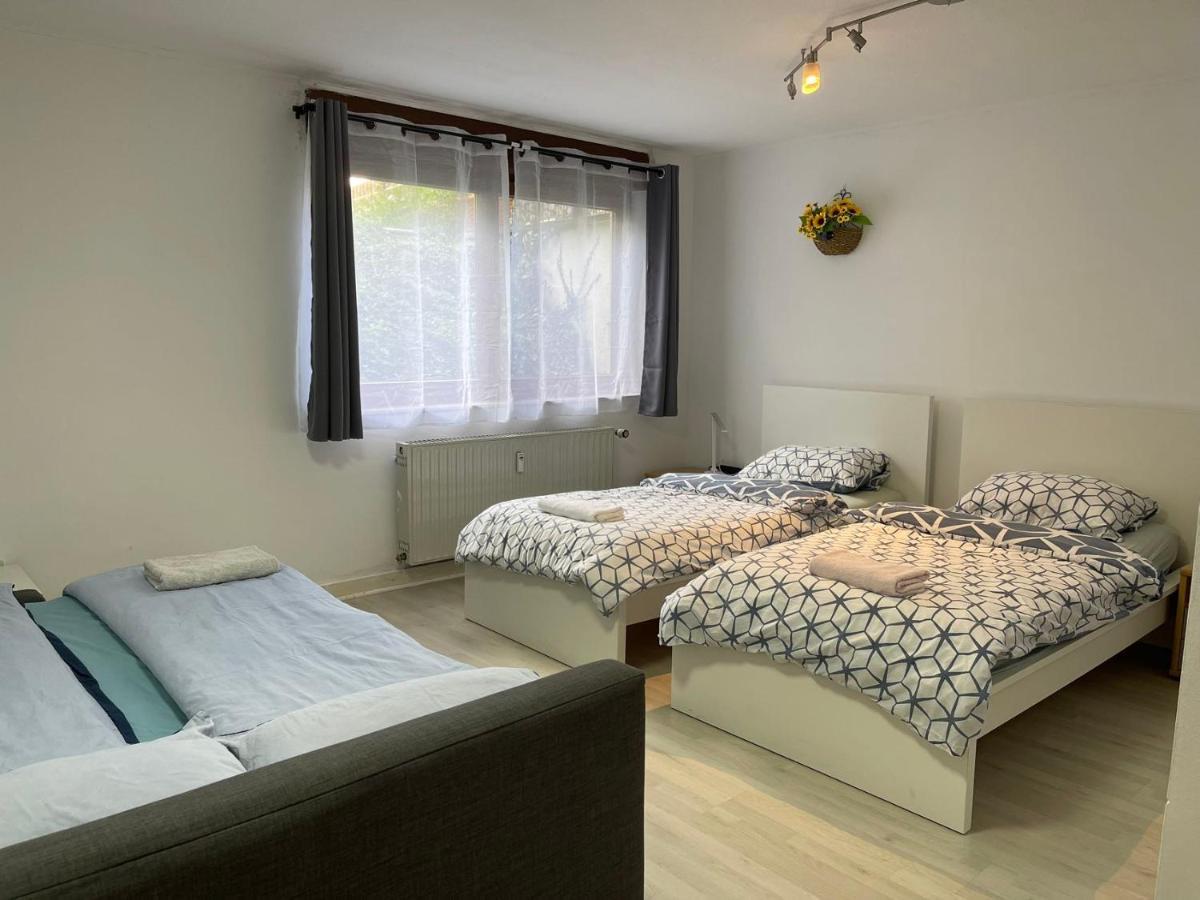 Near Düsseldorf Fair Messe, 2-bedroom apartment with nice Terrace&big Garden Exterior foto
