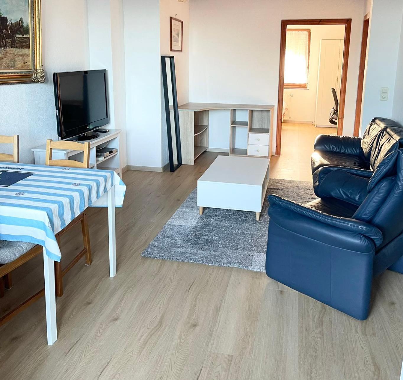 Near Düsseldorf Fair Messe, 2-bedroom apartment with nice Terrace&big Garden Exterior foto